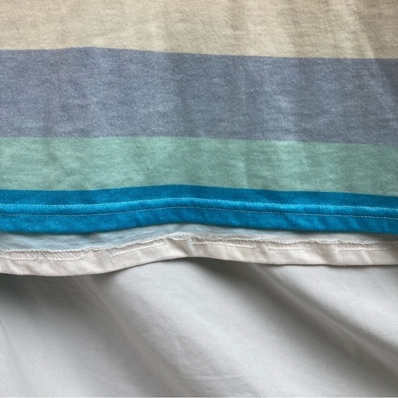 Unbranded two piece striped pajamas, size XL - Picture 5 of 15